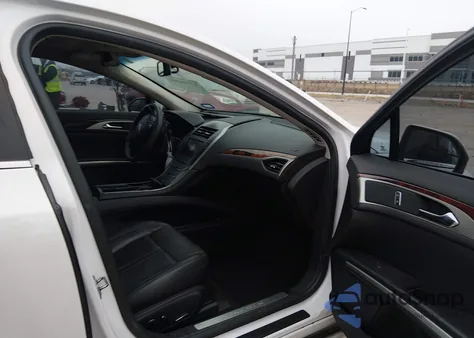 2013 Lincoln Mkz z USA, uszkodzony, nr VIN 3LN6L2G90DR812224